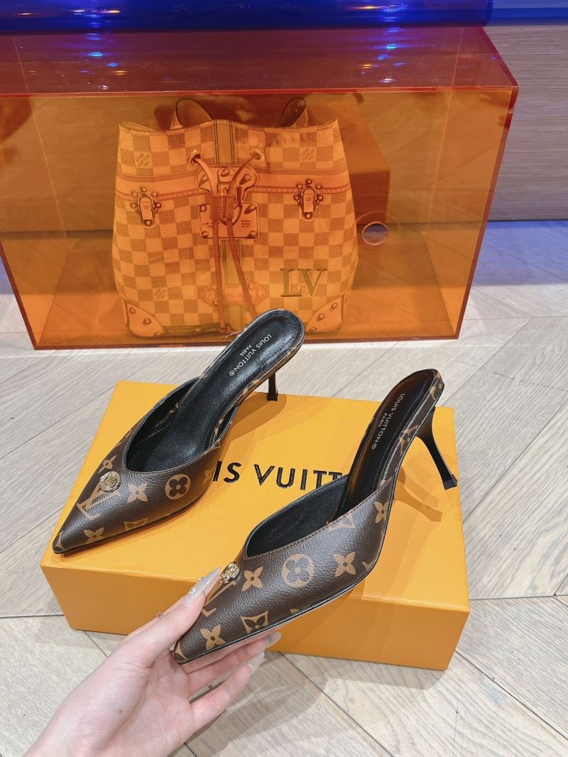 Louis Vuitton Slippers